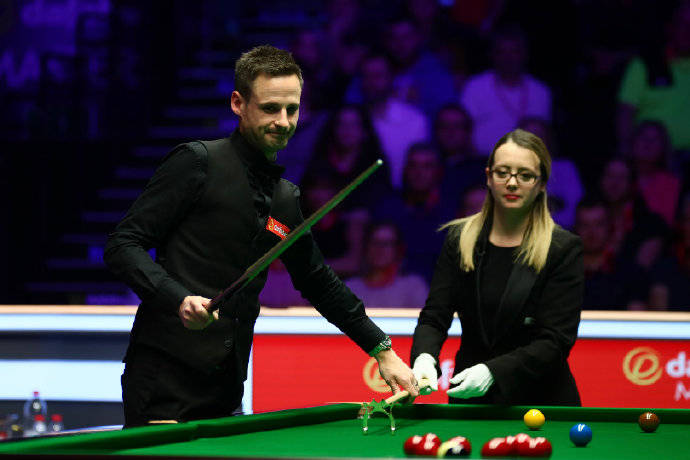 穴井诗加在 穴井诗加在