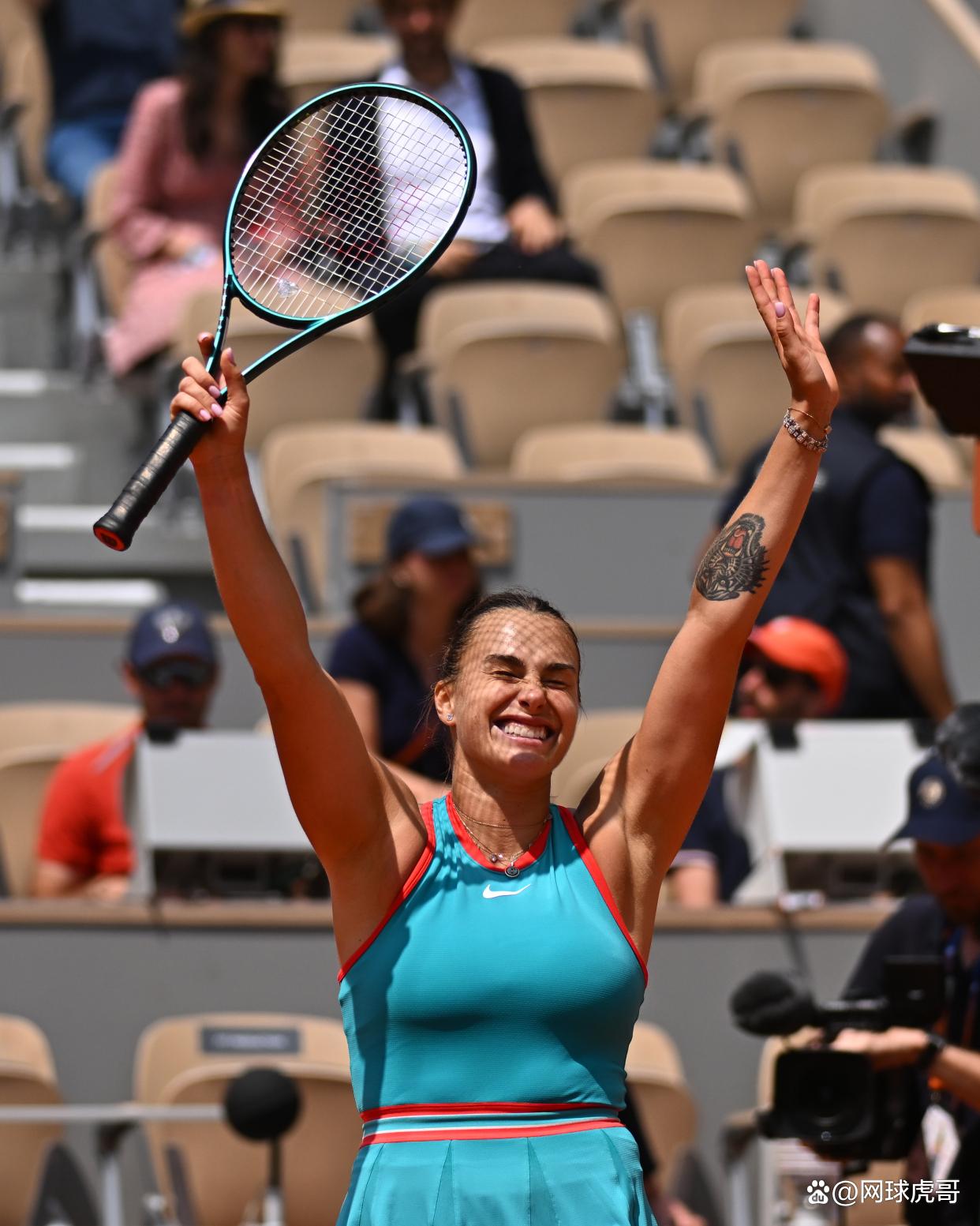 许多球迷反 许多球迷反