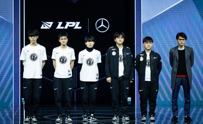 退休的21 退休的21